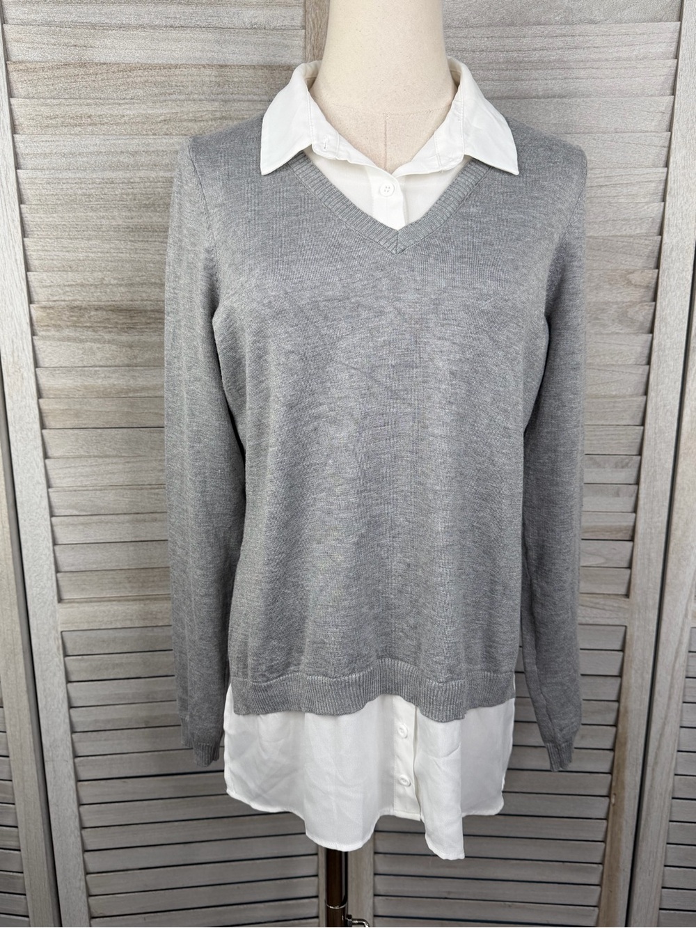 ADRIANNA PAPELL Women's Gray & White Twofer Layered Look Sweater/Shirt Combo-M